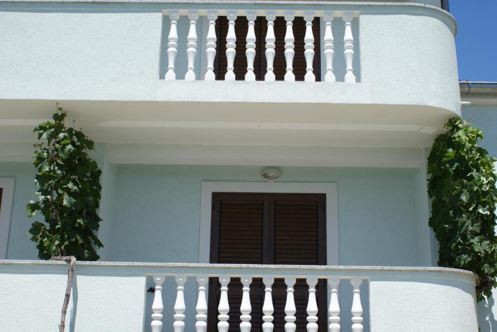 Apartments Jurjevic Petrčane Chambre photo