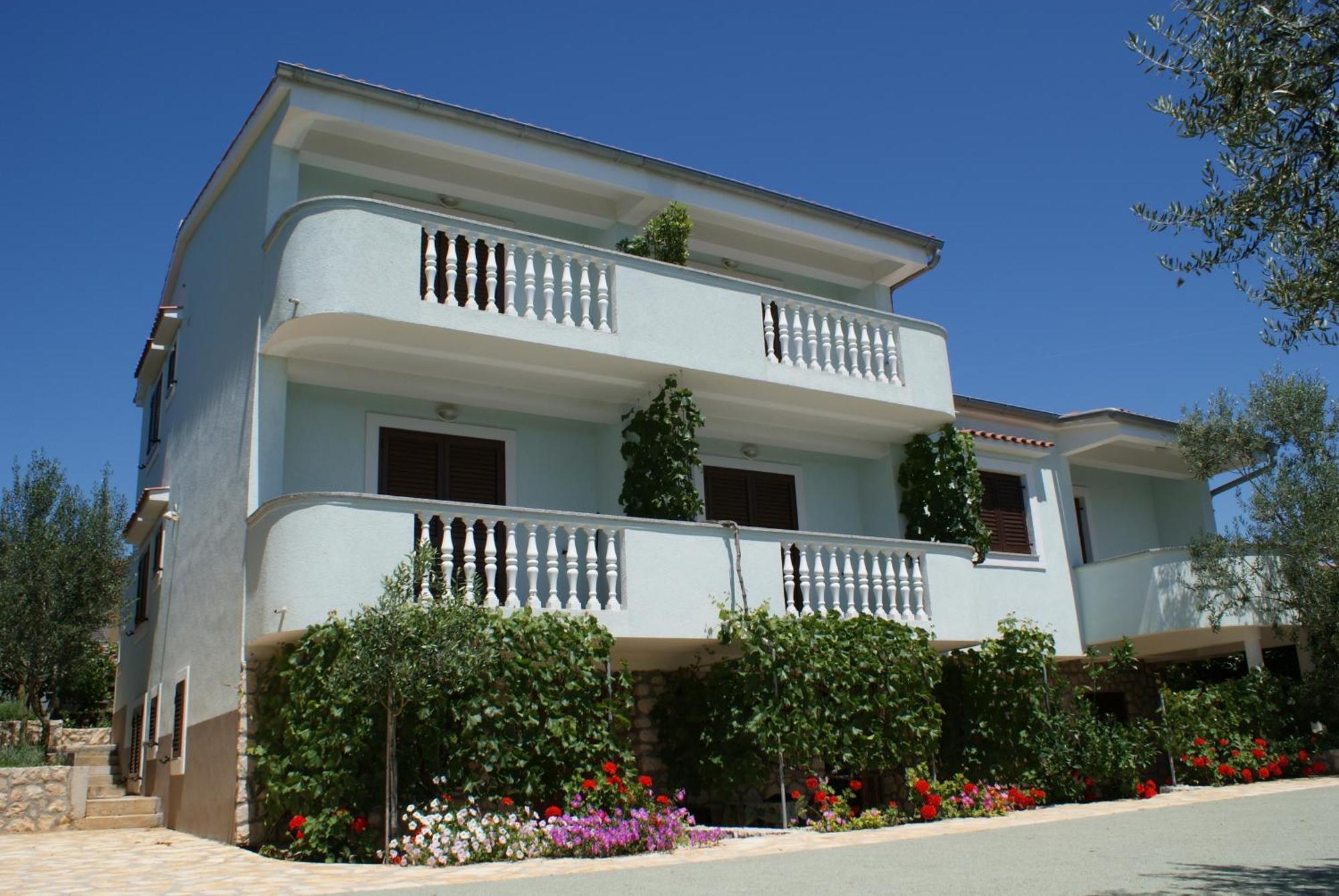 Apartments Jurjevic Petrčane Extérieur photo