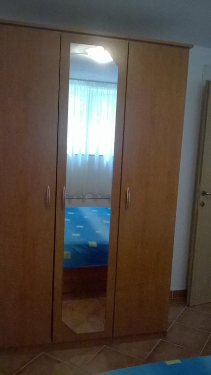 Apartments Jurjevic Petrčane Extérieur photo