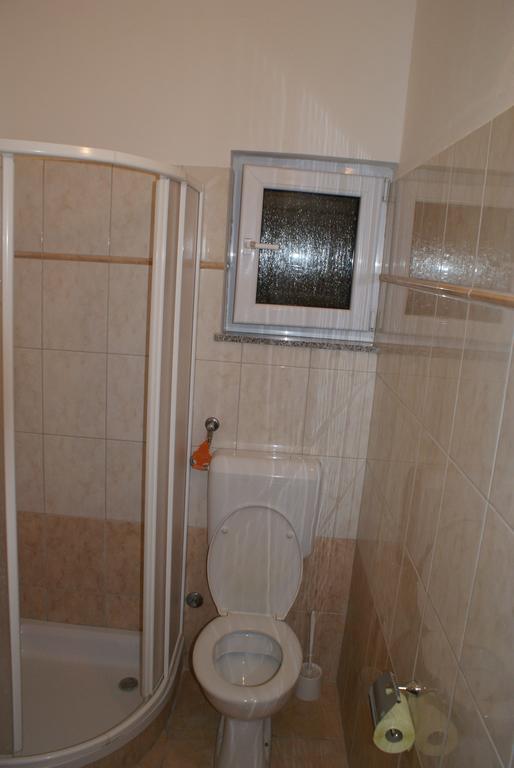 Apartments Jurjevic Petrčane Extérieur photo