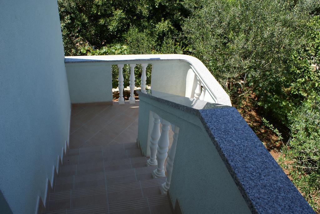 Apartments Jurjevic Petrčane Extérieur photo